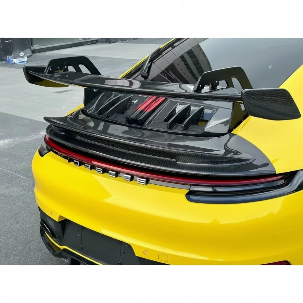 Aileron Arrière Carbone Porsche 911 992 Carrera GT3 2019-2023 - vue de face - Becquet Voiture