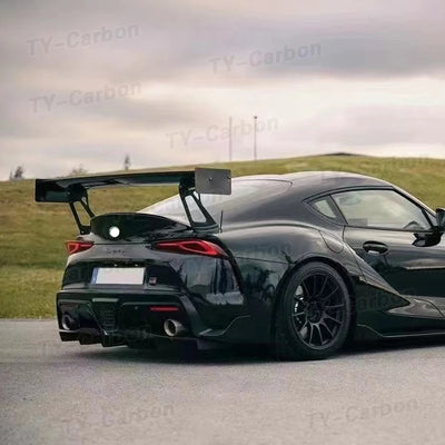 Aileron Arrière Carbone Toyota Supra MK5 A90 A91 2019+ - vue de profil - Becquet Voiture