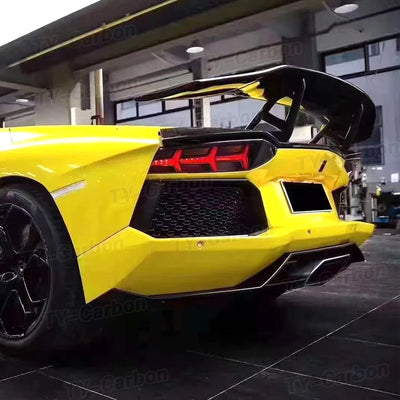 Aileron Carbone Lamborghini Aventador LP700 LP720 LP750 2011-2019 - installé sur véhicule - Becquet Voiture