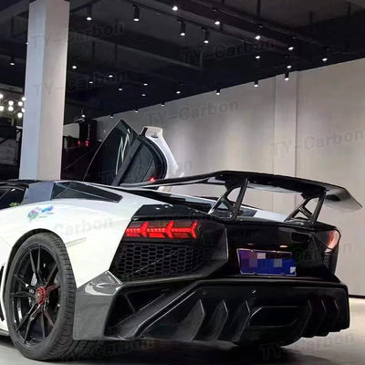 Aileron Carbone Lamborghini Aventador LP700 LP720 LP750 2011-2019 - vue arrière - Becquet Voiture