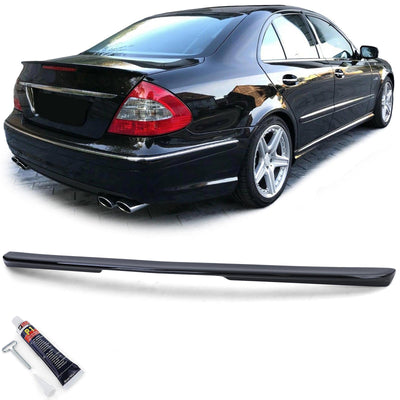 Aileron Coffre AMG Mercedes Classe E W211 Noir Brillant - vue de face - Becquet Voiture