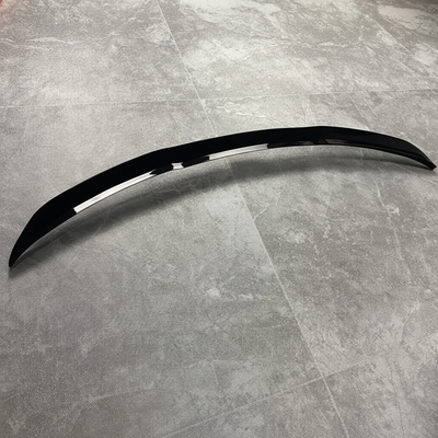Aileron coffre arrière Mercedes Classe W176 A180 A200 A250 AMG A45 (2013-2018) - vue arrière - Becquet Voiture