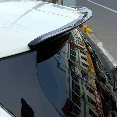 Aileron coffre arrière Mercedes Classe W176 A180 A200 A250 AMG A45 (2013-2018) - vue de profil - Becquet Voiture