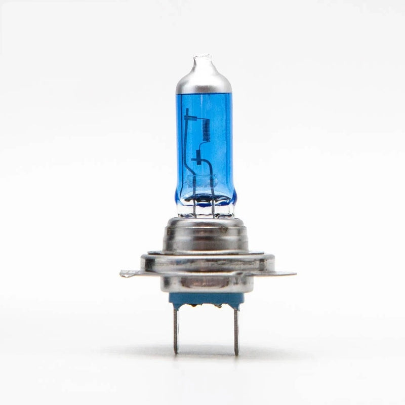 Universal H7 12V 55W Halogen Bulbs, 2-Pack - studio packshot - Becquet Voiture