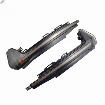https://cdn.shopify.com/s/files/1/0565/4957/2747/files/audi_a1_led_clignotant_dynamique_retroviseur_1.jpg?v=1764074211