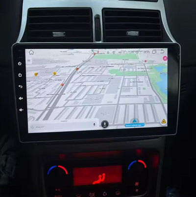 Autoradio Apple CarPlay Android Auto Peugeot 307 2001 2008 - vue de trois-quarts - Becquet Voiture