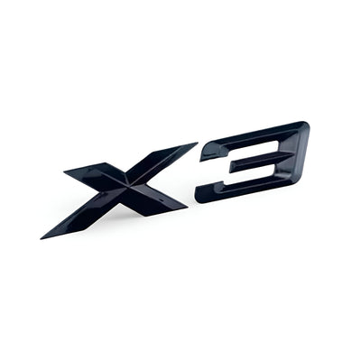 Badge coffre noir brillant BMW X3 xDrive 20i 35d - vue de face - Becquet Voiture