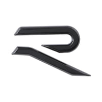 Badge coffre VW Golf R Polo Tiguan - vue rapprochée - Becquet Voiture