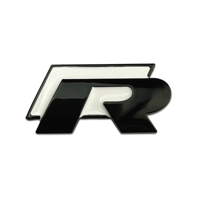 Badge Logo R VW Golf Avant Arrière - installé sur véhicule - Becquet Voiture