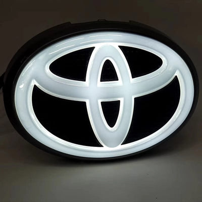 Badge Toyota LED Lumineux Chromé RGB Calandre - vue de profil - Becquet Voiture