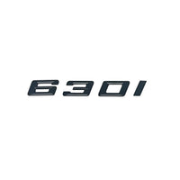 Badges coffre BMW Série 6 noir brillant - vue rapprochée - Becquet Voiture