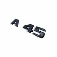 Badges coffre Mercedes A45 A35 AMG noir - détail du montage 2 - Becquet Voiture