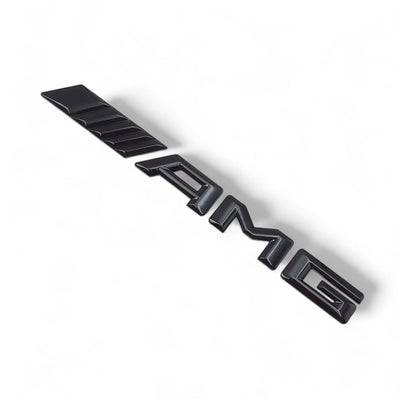Badges coffre Mercedes A45 A35 AMG noir - installé sur véhicule - Becquet Voiture