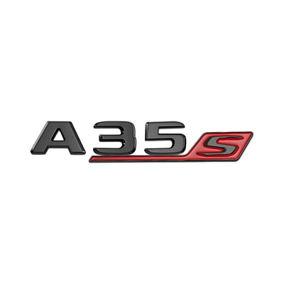 Badges coffre noirs Mercedes A45s A35s AMG W177 kit emblèmes - détail du montage - Becquet Voiture