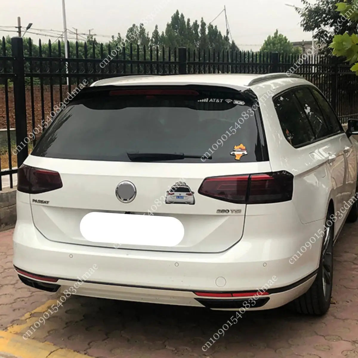 Baguette Pare-Choc Arrière Volkswagen Passat B8 2016-2020 - vue de face - Becquet Voiture