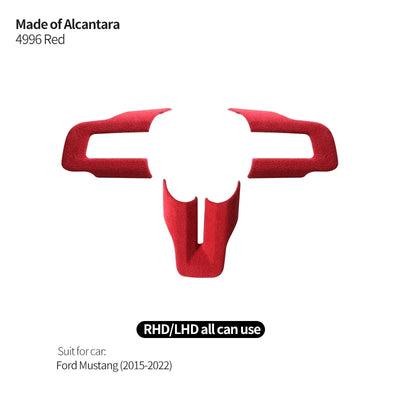 Bande Décorative Volant Alcantara Ford Mustang - en situation - Becquet Voiture