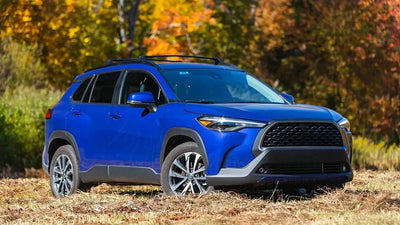 Barres de Toit Verrouillables Toyota Corolla Cross 2022-2025 - installé sur véhicule - Becquet Voiture