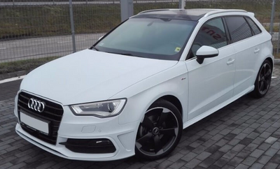 Bas De Caisse Audi A3 8V Sportback Look S-Line - vue arrière - Becquet Voiture