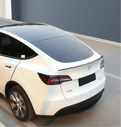 Becquet ABS Carbone Tesla Model Y 2020-2024 Model 3 2025-2026 - en situation 2 - Becquet Voiture