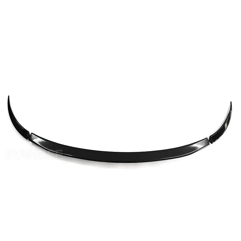 Becquet Aileron Carbone Porsche Macan 2014-2023 - détail du montage 2 - Becquet Voiture