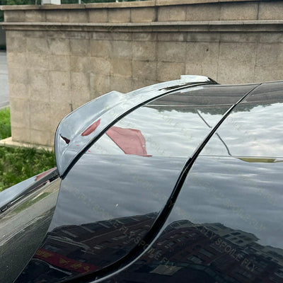 Becquet Aileron Coffre Porsche Macan 2014-2022 - en situation - Becquet Voiture