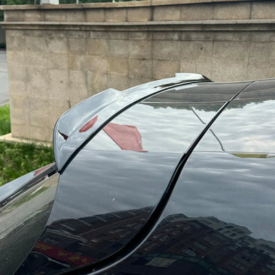 Becquet Aileron Coffre Porsche Macan 2014-2022 - vue de trois-quarts - Becquet Voiture