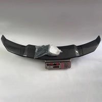 Becquet Aileron GT Universel Sport Berline Look Carbone - installé sur véhicule - Becquet Voiture