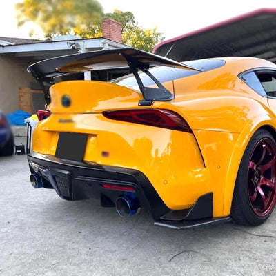 Becquet Arrière Carbone Toyota Supra GR A90 A91 MK5 - vue de profil - Becquet Voiture