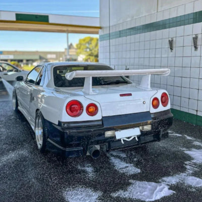 Becquet Arrière FRP Nissan Skyline R34 GTR GTT - vue de profil - Becquet Voiture
