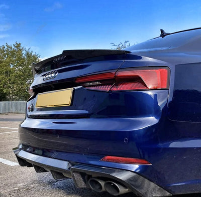 Becquet Audi A5 B9 noir brillant - installé sur véhicule - Becquet Voiture