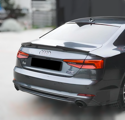 Becquet Audi A5 B9 noir brillant - vue de trois-quarts - Becquet Voiture