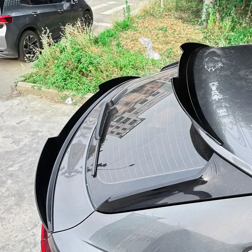 Becquet Audi Q3 F3 Sportback 2019-2025 AMG Sport - détail du montage 2 - Becquet Voiture