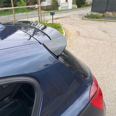 Becquet BMW Série 1 F20 F21 - vue de profil - Becquet Voiture