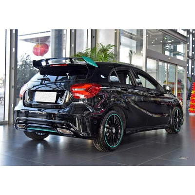 Becquet Carbone Mercedes W176 A45 AMG 2013-2018 - vue de profil - Becquet Voiture