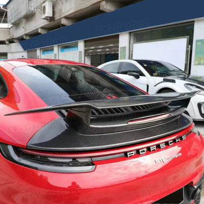 Becquet Carbone Porsche 911 992 Carrera SD 2019-2024 - vue de trois-quarts - Becquet Voiture