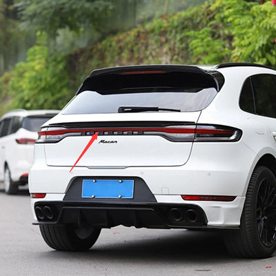 Becquet Carbone Porsche Macan GTS Turbo 2018-2020 - installé sur véhicule - Becquet Voiture