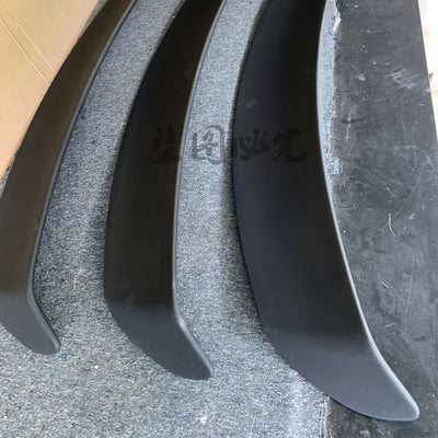 Becquet Carbone Toyota GT86 Subaru BRZ Scion FR-S - détail du montage - Becquet Voiture
