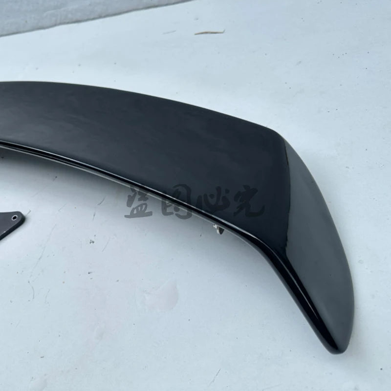 Becquet Carbone Toyota GT86 Subaru BRZ Scion FR-S - vue rapprochée - Becquet Voiture