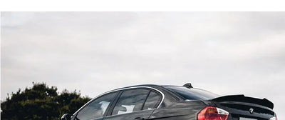 Becquet Coffre BMW E90 PSM MP M4 Carbone 2005-2012 - packshot studio 7 - Becquet Voiture