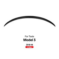Becquet Coffre Carbone Sec Tesla Model 3 A Style - détail du montage - Becquet Voiture