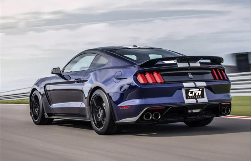 Becquet Coffre Ford Mustang GT500 ABS 2015-2020 - détail du montage - Becquet Voiture