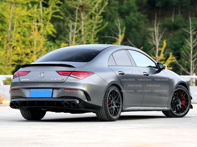 Becquet Coffre Mercedes CLA W118 C118 AMG 2020-2024 - détail du montage - Becquet Voiture
