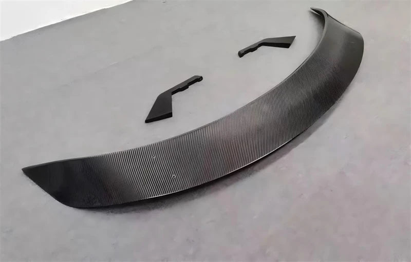 Carbon Fiber Trunk Spoiler for Porsche Taycan 2019–2023 - close-up view - Becquet Voiture