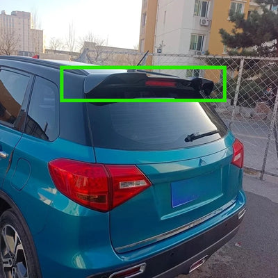 Becquet Coffre Suzuki Vitara EU 2016-2022 3 Couleurs - vue de dessus - Becquet Voiture