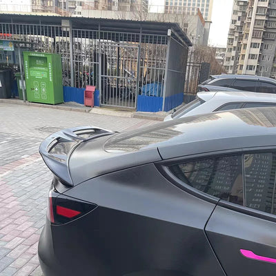 Becquet Coffre Tesla Model 3 IPM Carbone - vue de face 2 - Becquet Voiture