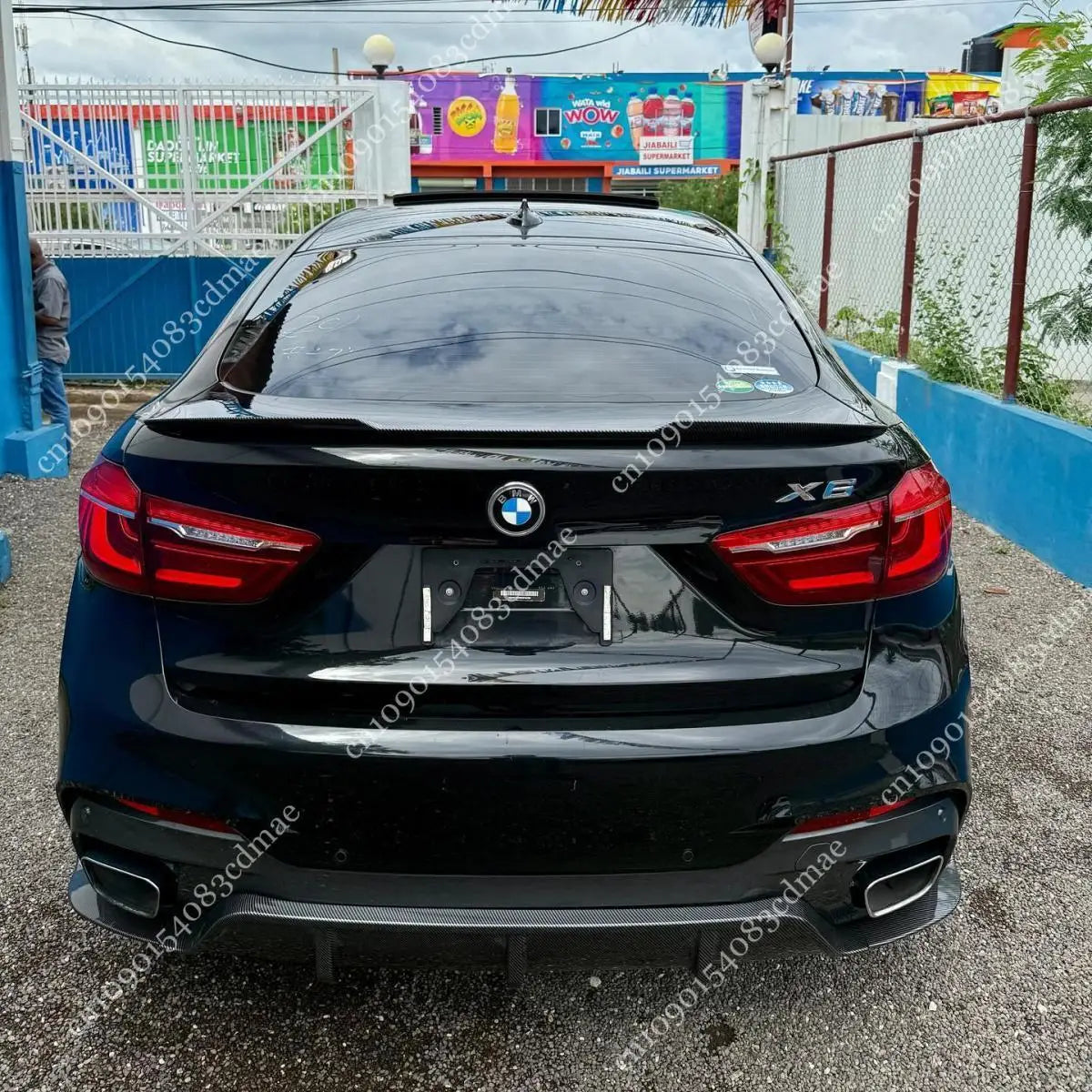 Becquet de Coffre BMW X6 F16 X6M 2014-2019 - vue de face - Becquet Voiture
