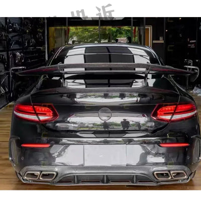 Becquet de Coffre Carbone Mercedes Classe C Coupé W205 2014-2021 - installé sur véhicule - Becquet Voiture