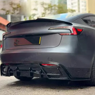 Becquet de Coffre Tesla Model 3 et Model Y - vue de trois-quarts - Becquet Voiture