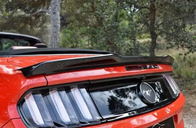 Becquet Ford Mustang MK6 (2014-2020) - vue de profil - Becquet Voiture