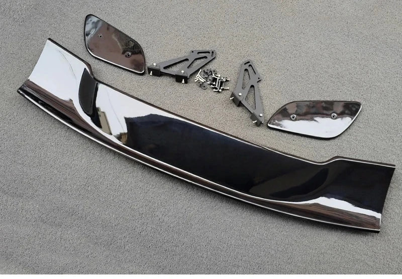 Universeller GT-Racing-Spoiler für Limousinen, 145 cm, ABS - im Einsatz - Becquet Voiture